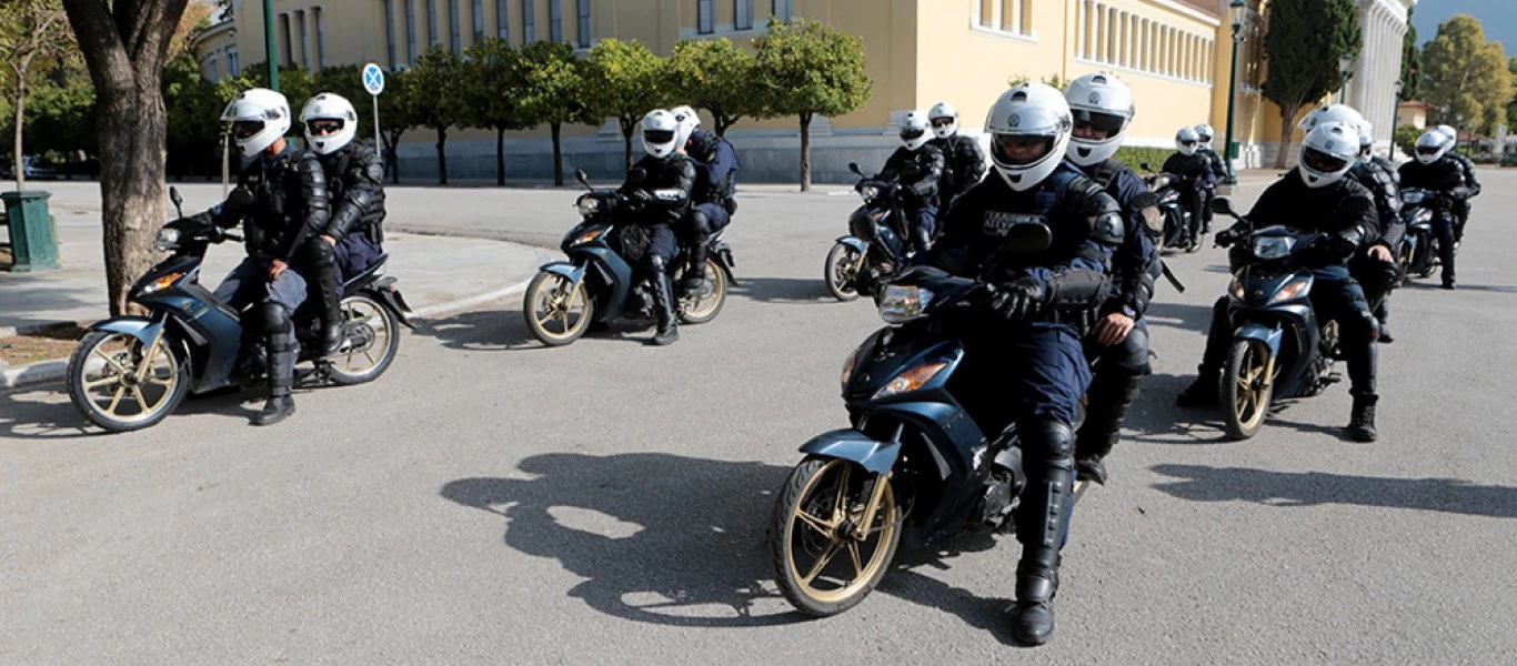 Ξανά στους δρόμους η ομάδα «Δέλτα» (φώτο)